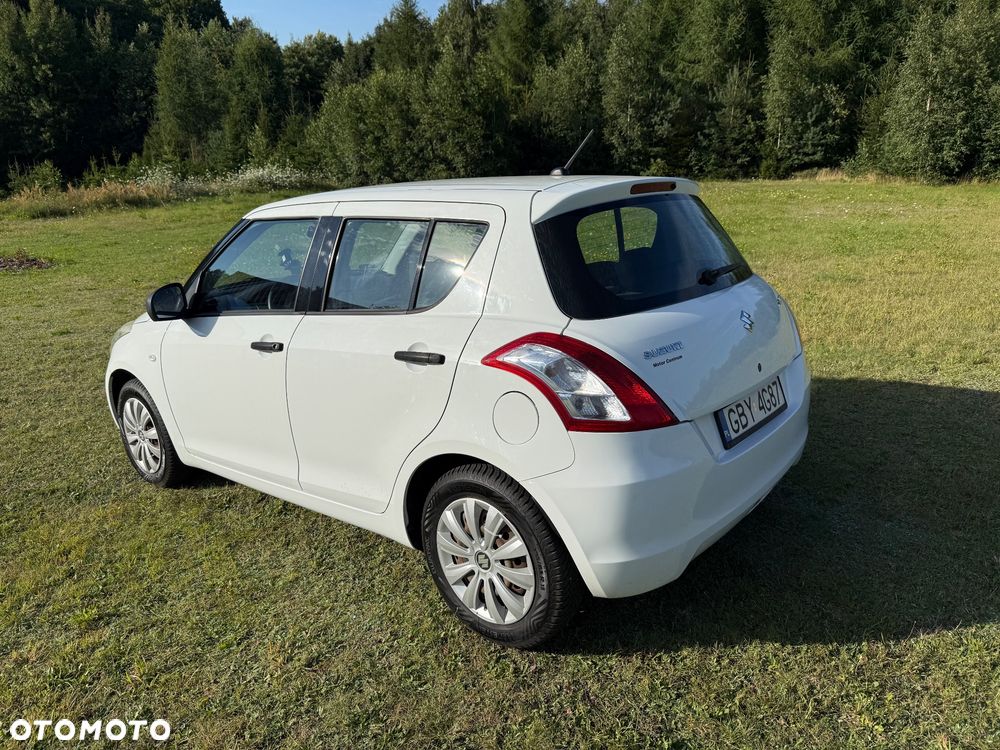 Suzuki Swift 1.2 Club - 5