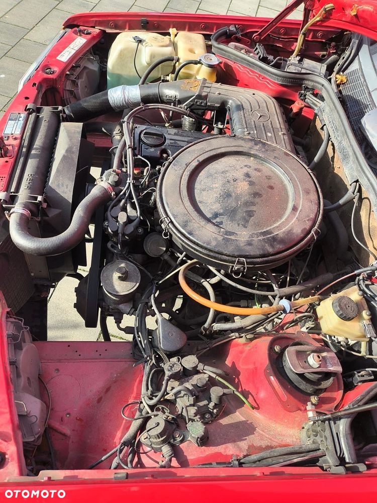 Mercedes-Benz W201 (190) - 8