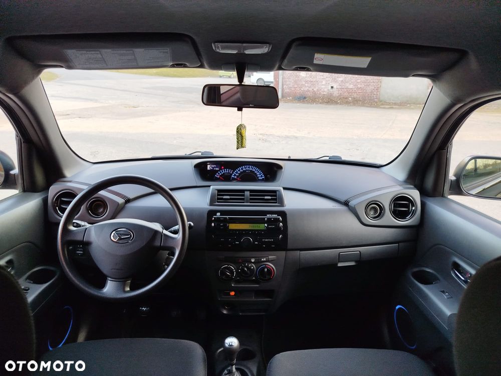Daihatsu Materia 1.5 - 8
