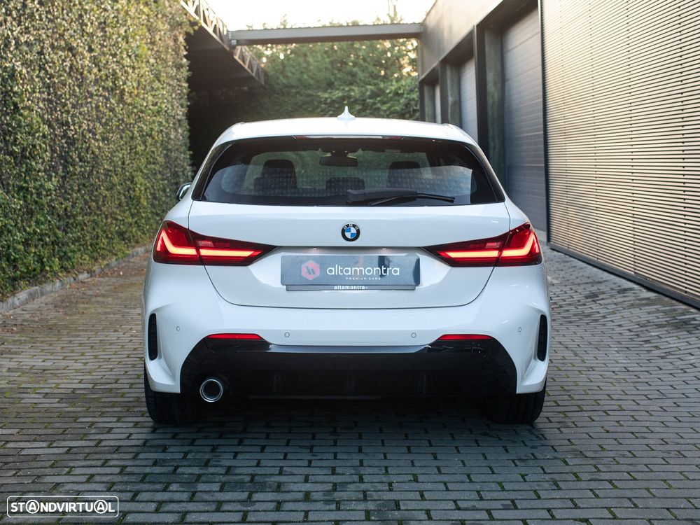 BMW 116 d Pack Desportivo M - 13