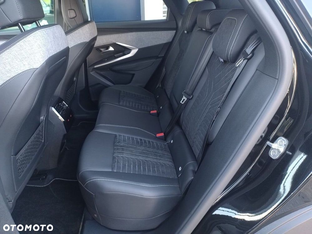 Peugeot 3008 1.2 PureTech mHEV GT S&S e-DCS6 - 10