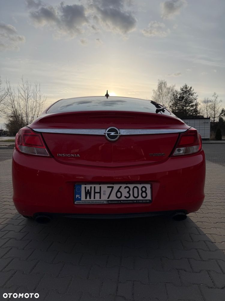 Opel Insignia 2.0 T Cosmo - 3