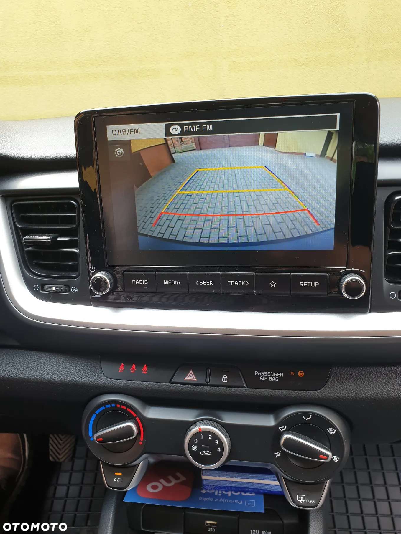 Kia Stonic 1.2 L - 8