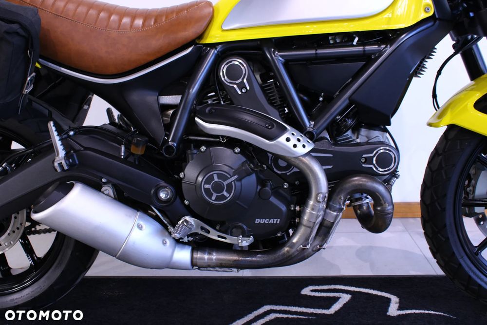 Ducati Scrambler - 21