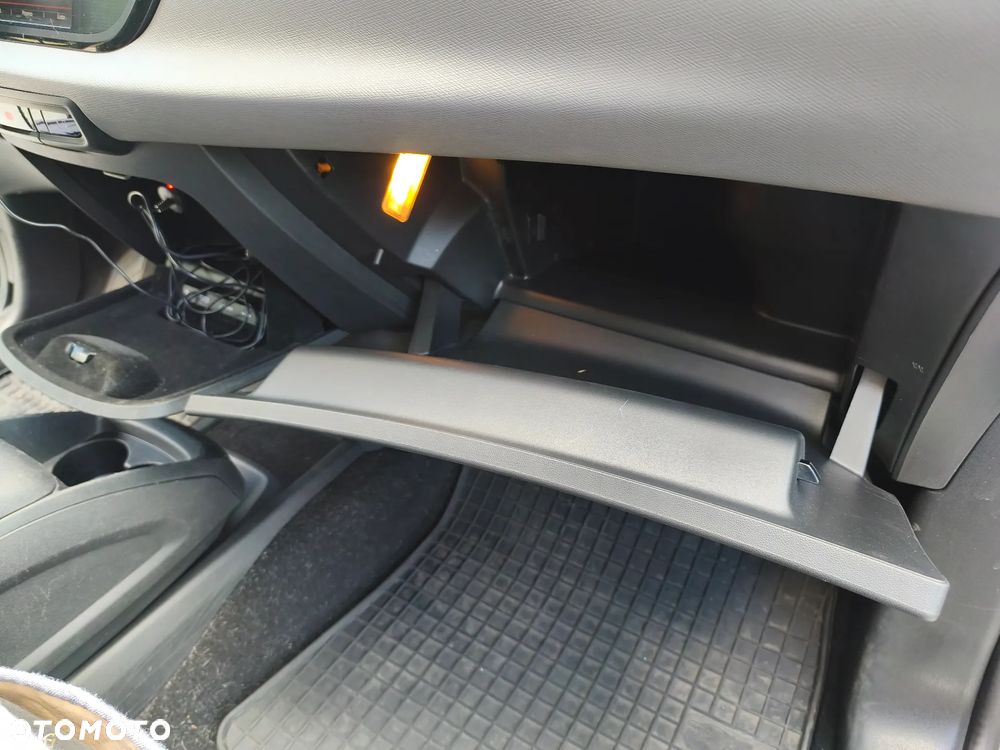 Citroën C4 SpaceTourer Grand PureTech 130 Stop&Start EAT8 SELECTION - 17