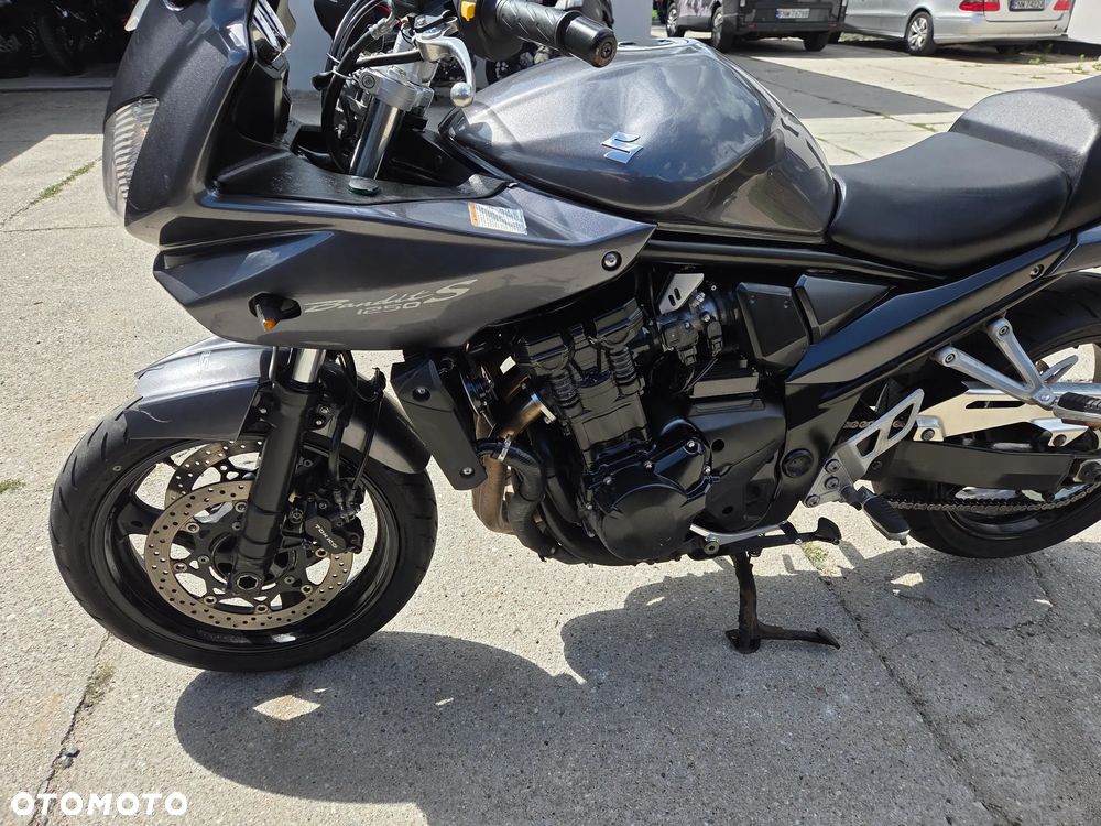 Suzuki Bandit - 9