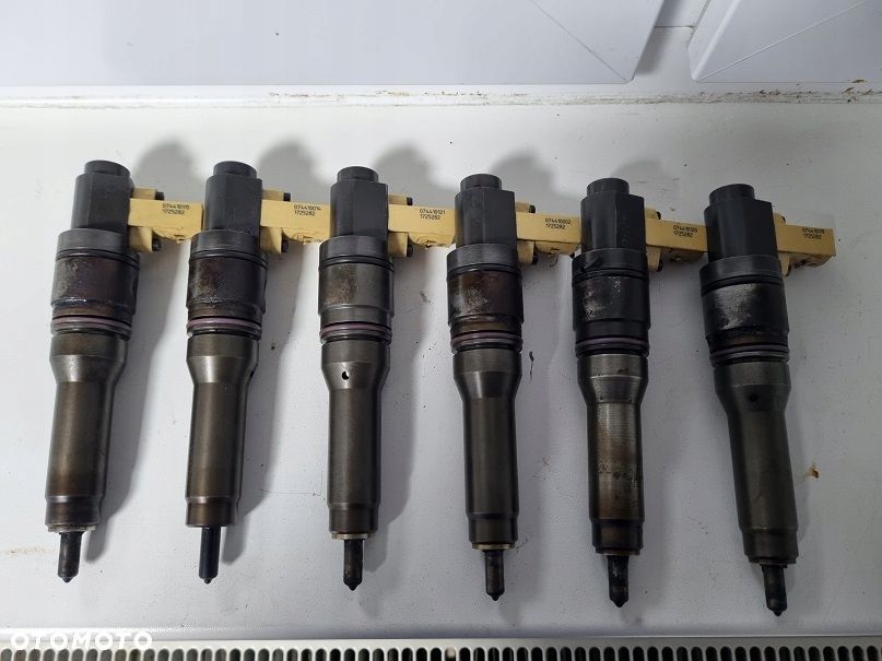 WTRYSK WTRYSKIWACZ PALIWA DAF XF CF 105 1725282 - 1