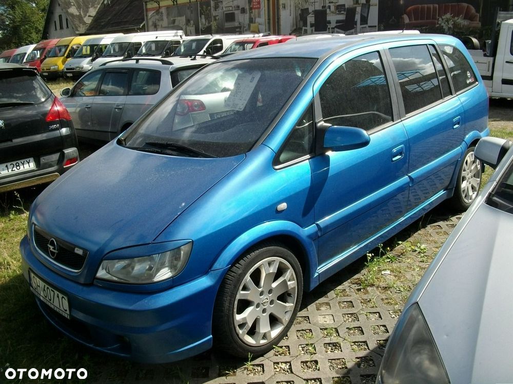 Opel Zafira - 2