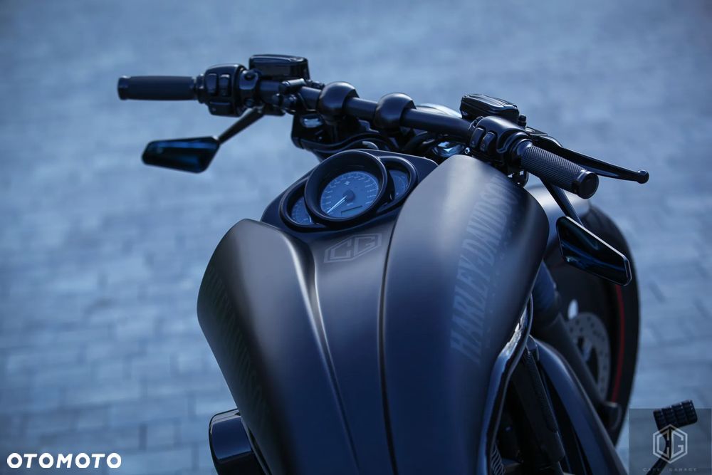 Harley-Davidson V-Rod Night Rod - 20