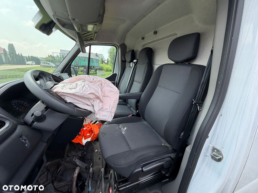Renault MASTER NAWIGACJA KLIMATYZACJA AUTOMATYCZNA TEMPOMAT, świeżo sprowadzony, OKAZJA !!!! - 10