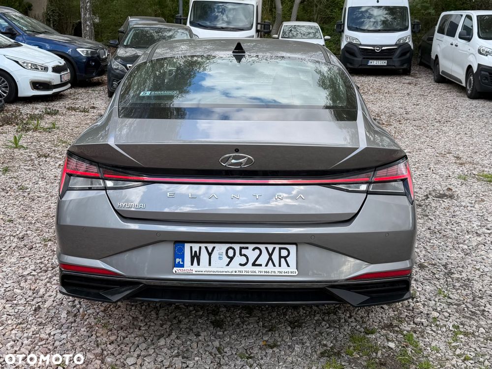 Hyundai Elantra 1.6 Smart - 6