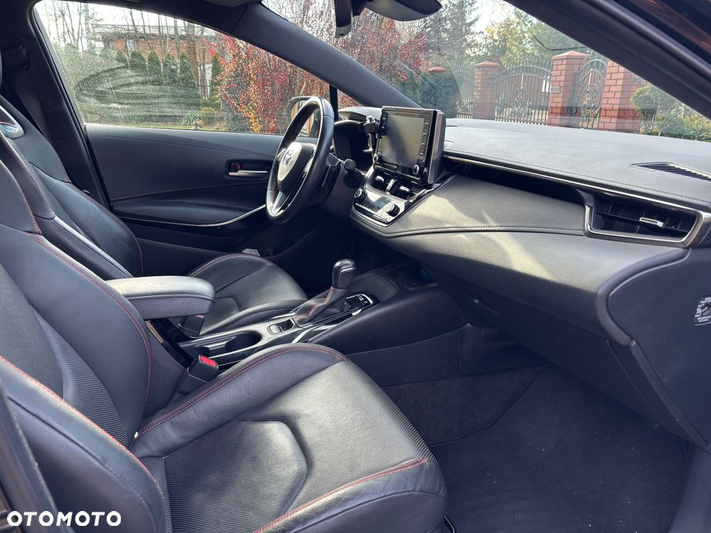 Toyota Corolla 2.0 Hybrid GR Sport - 17