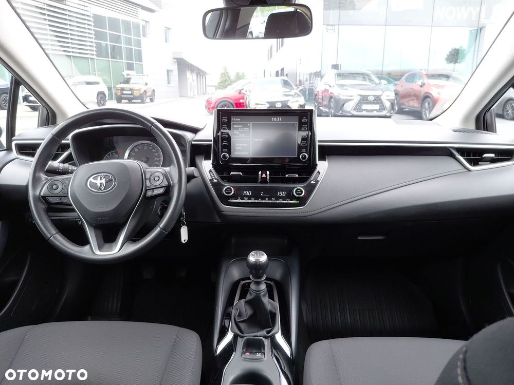 Toyota Corolla - 11
