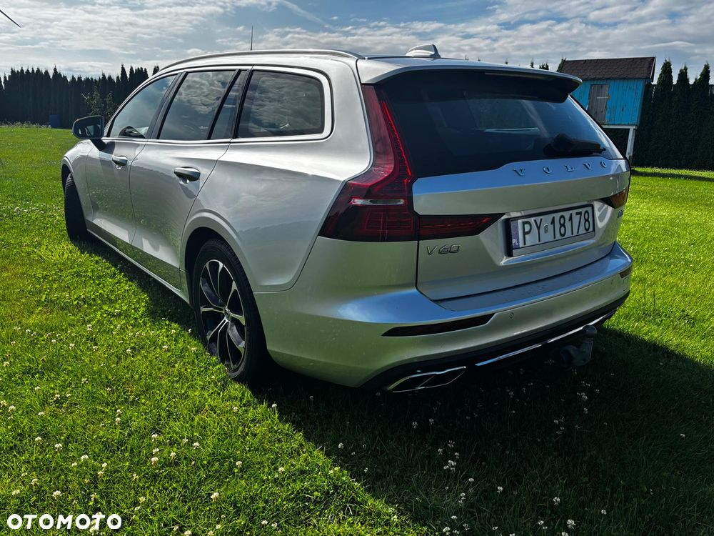 Volvo V60 D3 Momentum Pro - 3
