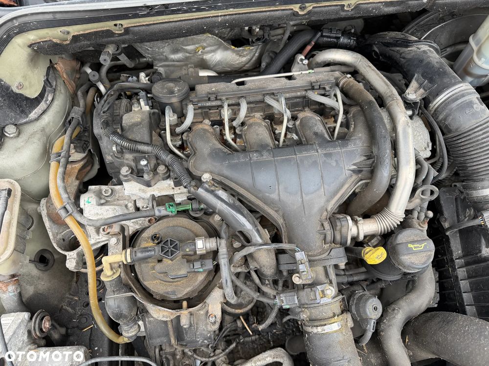 Peugeot 407 2,0 HDI 09r silnik kompletny 10DYXH PSAR1 - 1