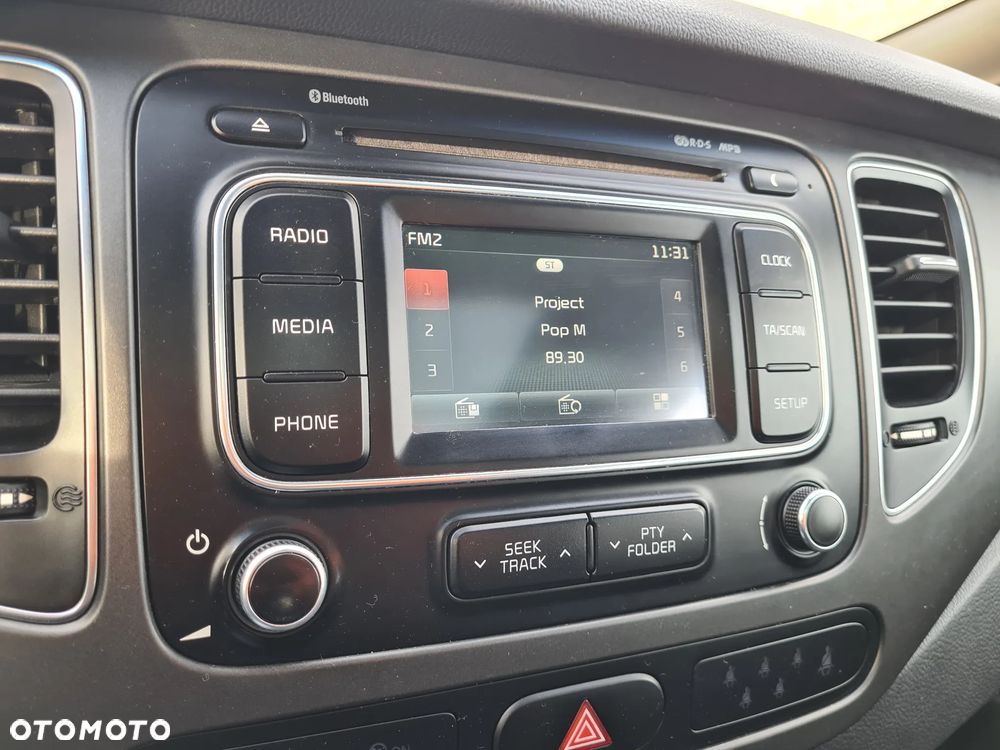 Kia Carens 1.7 CRDi 115 Dream-Team Edition - 15