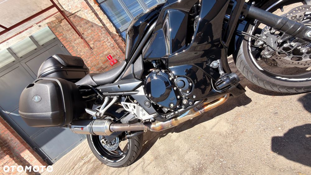 Suzuki GSX - 5