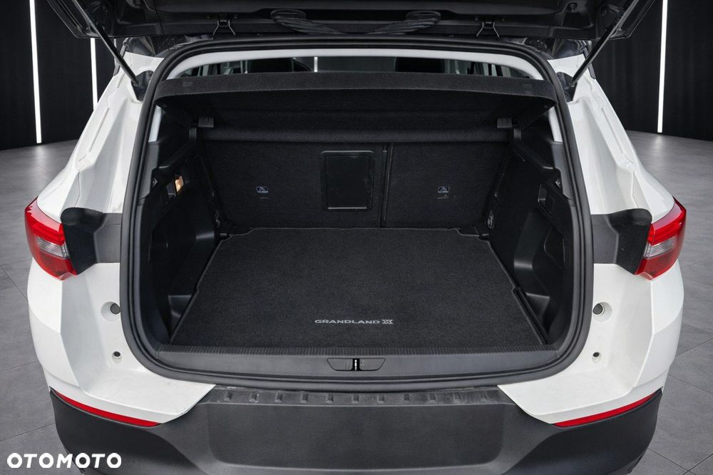 Opel Grandland X - 19