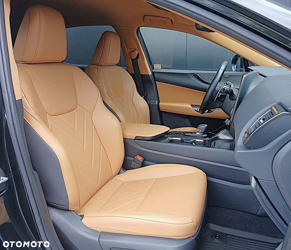 Lexus NX 350h Omotenashi AWD - 30