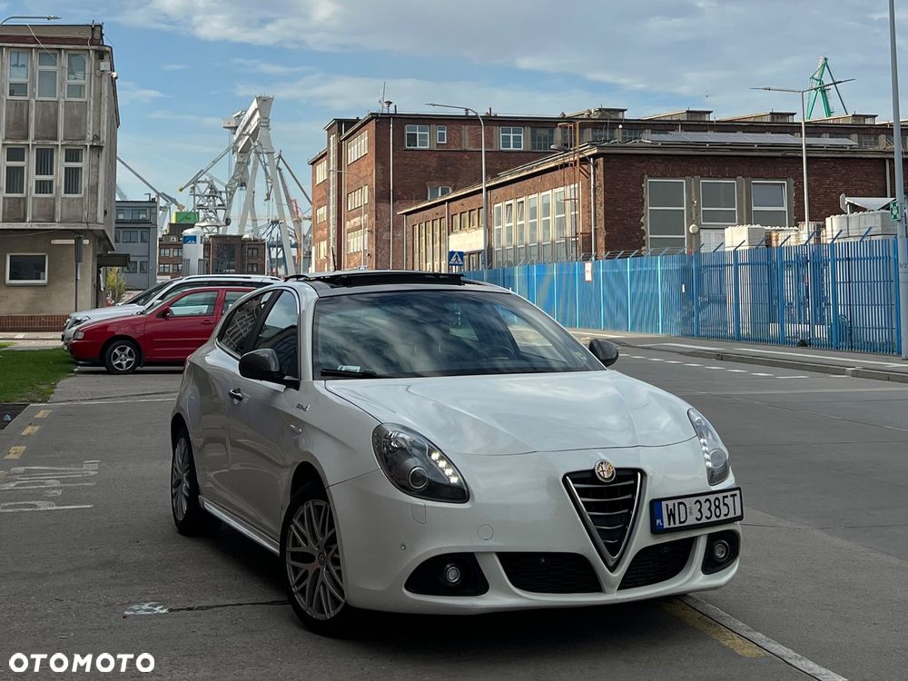 Alfa Romeo Giulietta - 12