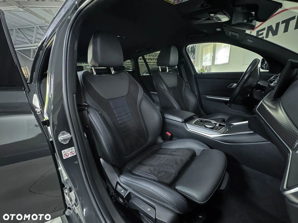 BMW Seria 3 320d xDrive M Sport Shadow - 4