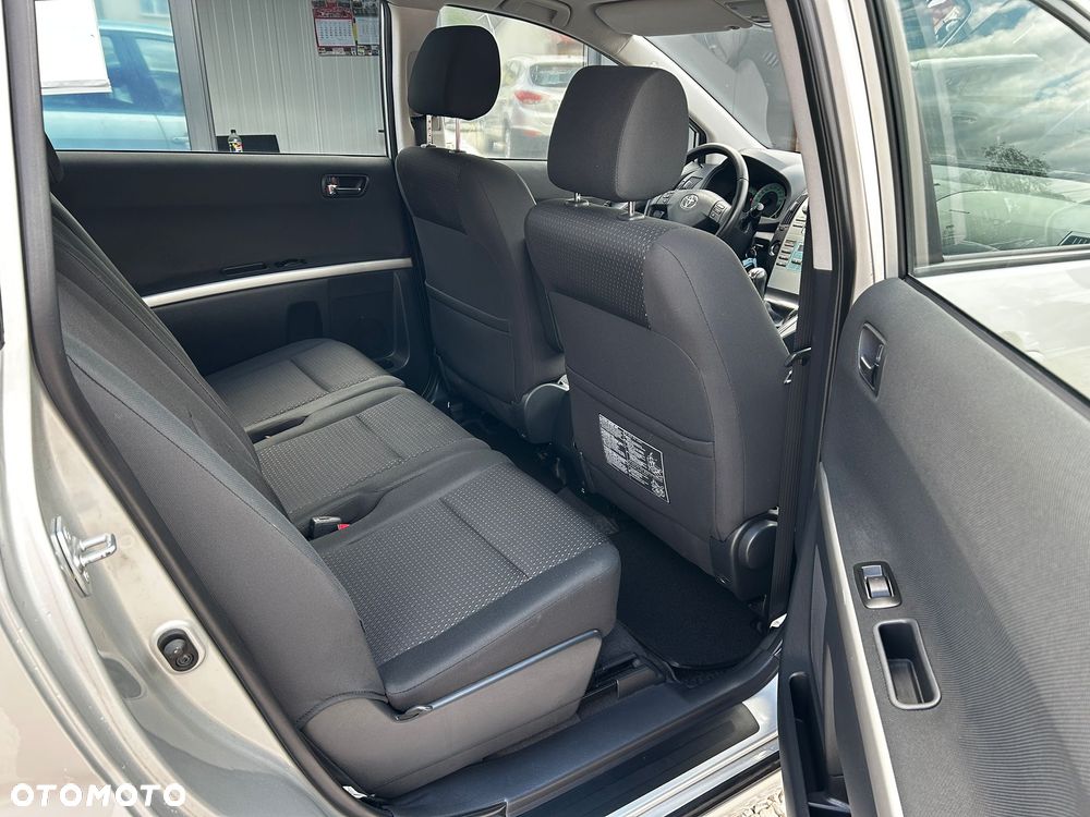 Toyota Corolla Verso 1.8 Sol + 7os - 16