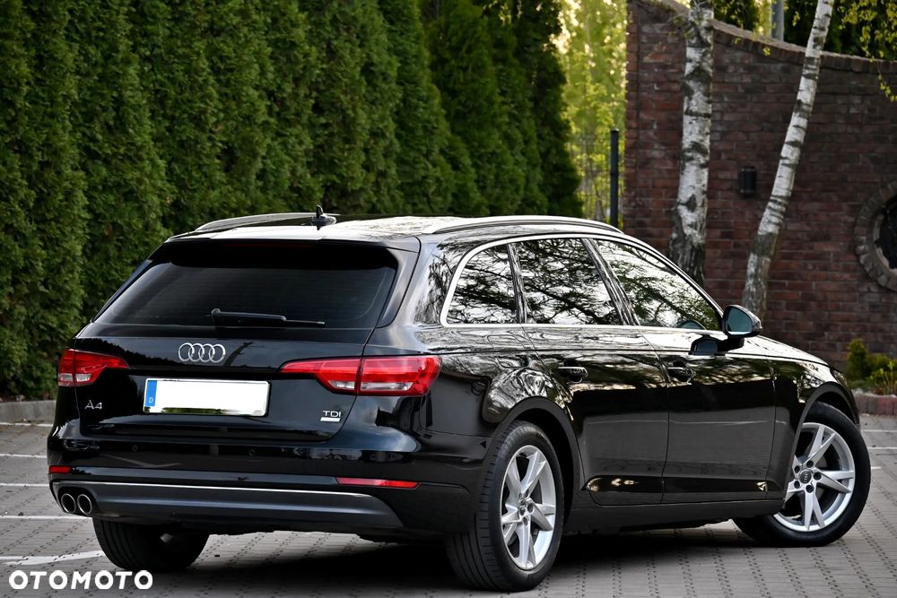Audi A4 Avant 2.0 TDI Sport S tronic - 19