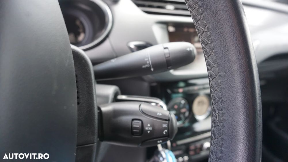 Citroën DS3 BlueHDi 100 So Paris - 18