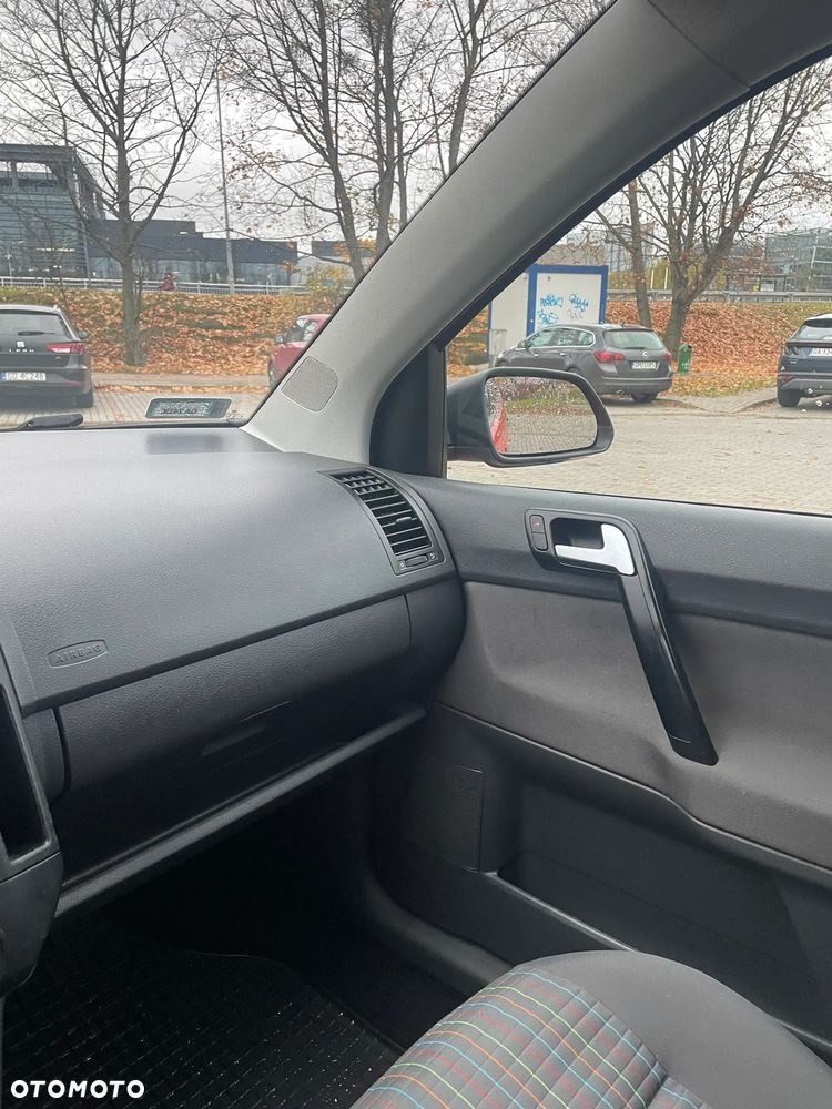 Volkswagen Polo 1.2 12V Q-Line - 13