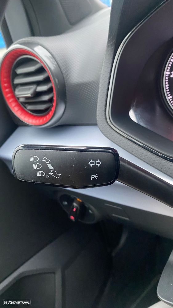 SEAT Arona 1.0 TSI FR - 33