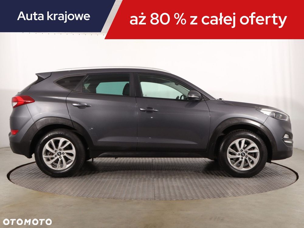 Hyundai Tucson - 8