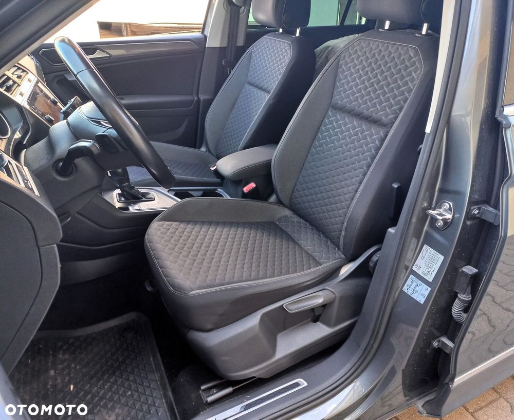 Volkswagen Tiguan - 28
