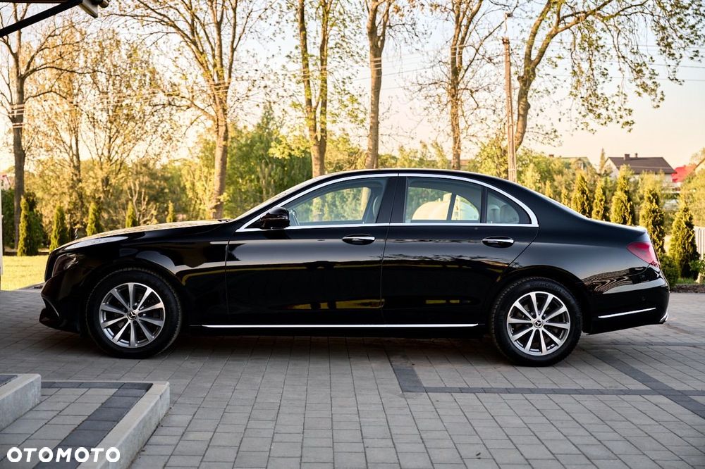 Mercedes-Benz Klasa E 220 d 9G-TRONIC - 10