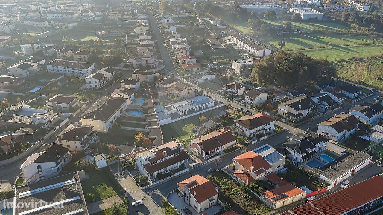 Moradia T3 para venda - Grande imagem: 2/39