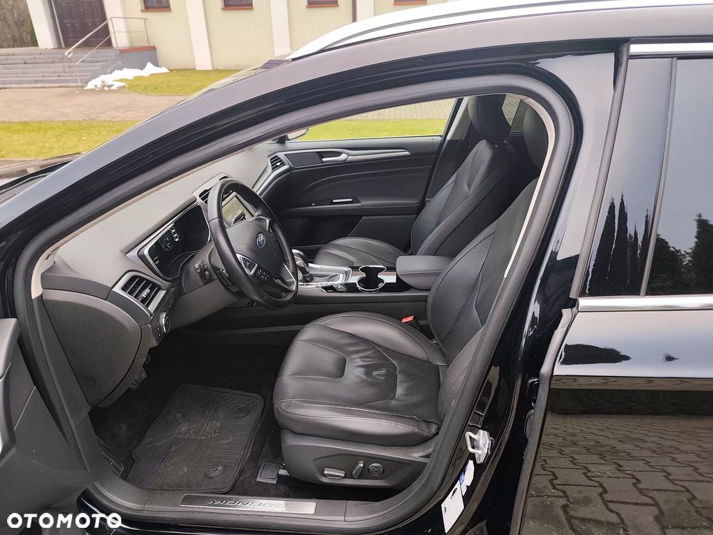 Ford Mondeo 2.0 TDCi PowerShift-Aut Allrad Titanium - 13