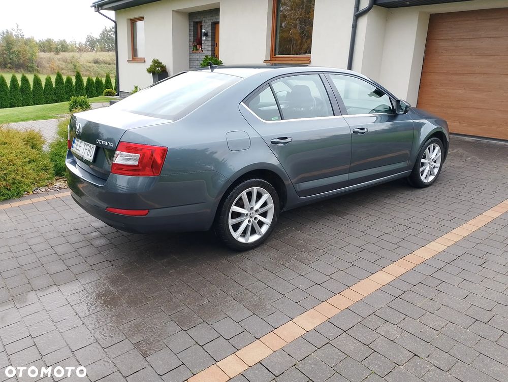 Skoda Octavia 2.0 TDI Elegance - 6