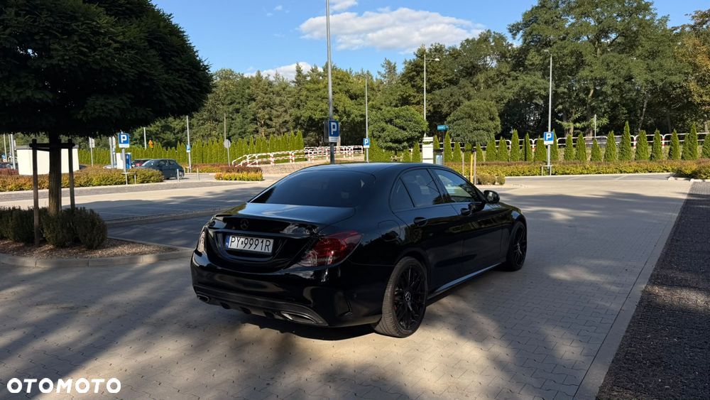 Mercedes-Benz Klasa C 200 4-Matic 9G-TRONIC - 13