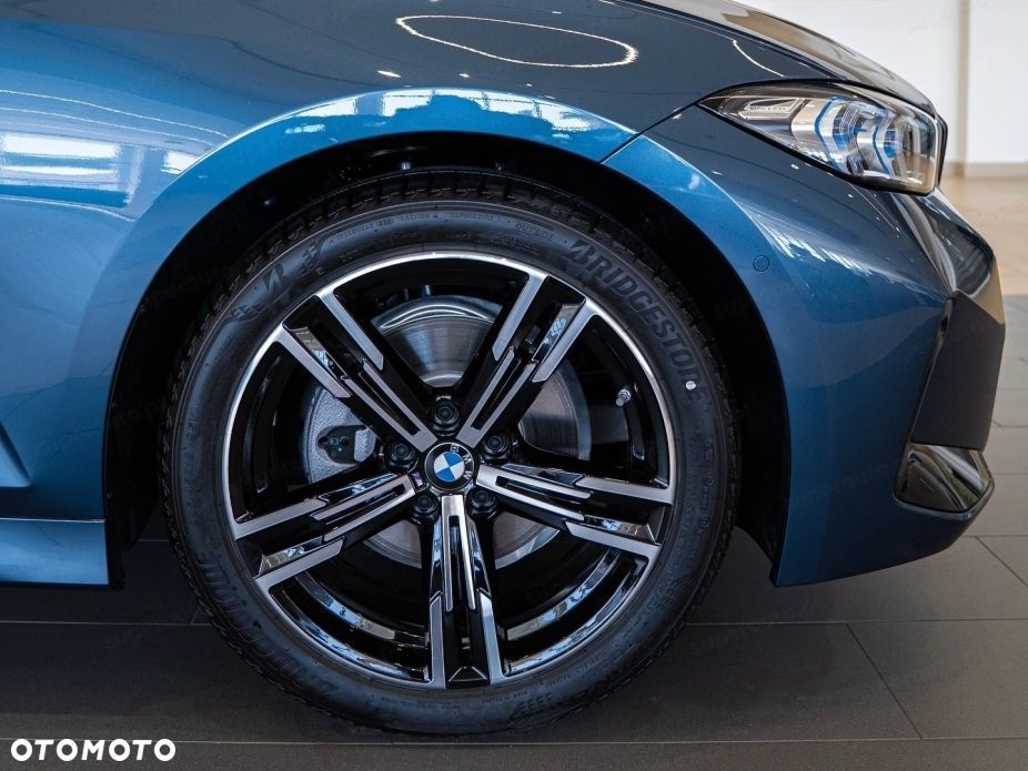 BMW Seria 3 320d xDrive mHEV M Sport - 15