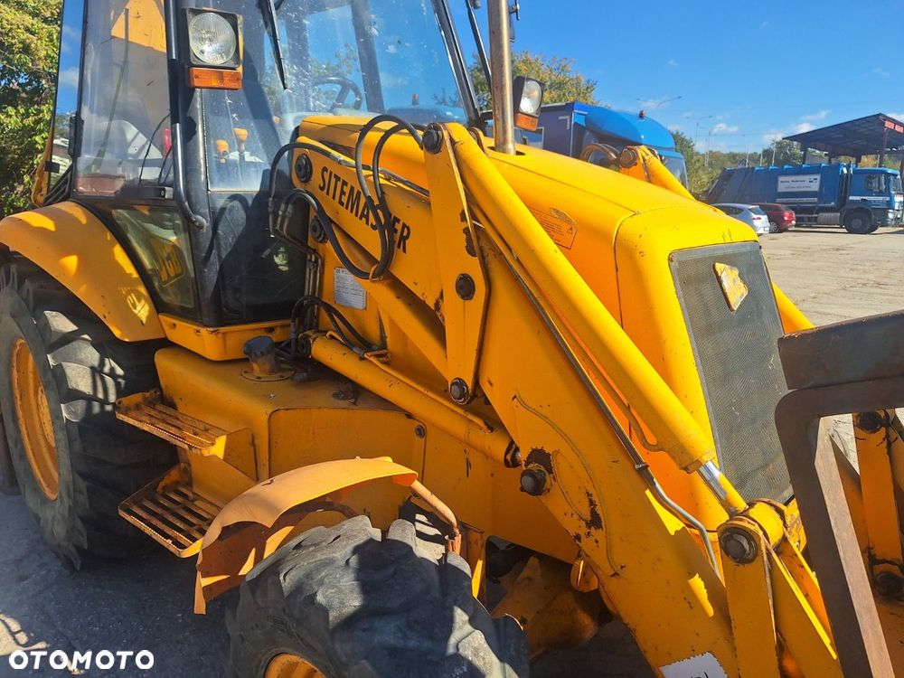 JCB 3Cx 4X4 - 37