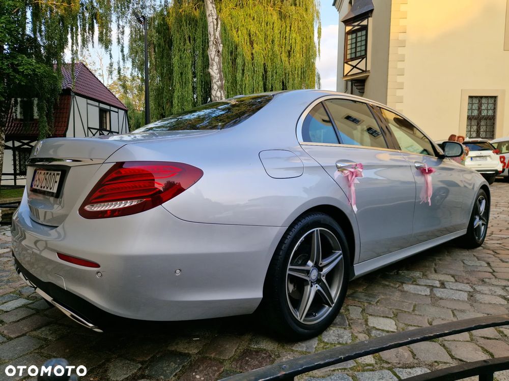 Mercedes-Benz Klasa E 300 9G-TRONIC - 8