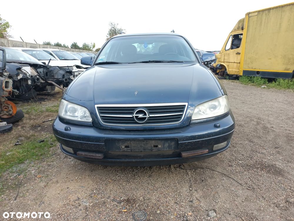 Opel Omega B lift 2.2 benzyna kombi Z20H wszystkie części - 5