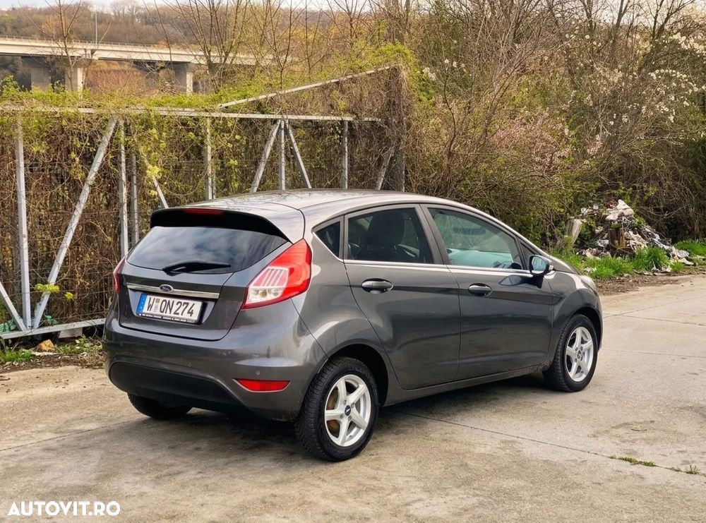 Ford Fiesta 1.5 TDCi Titanium - 12