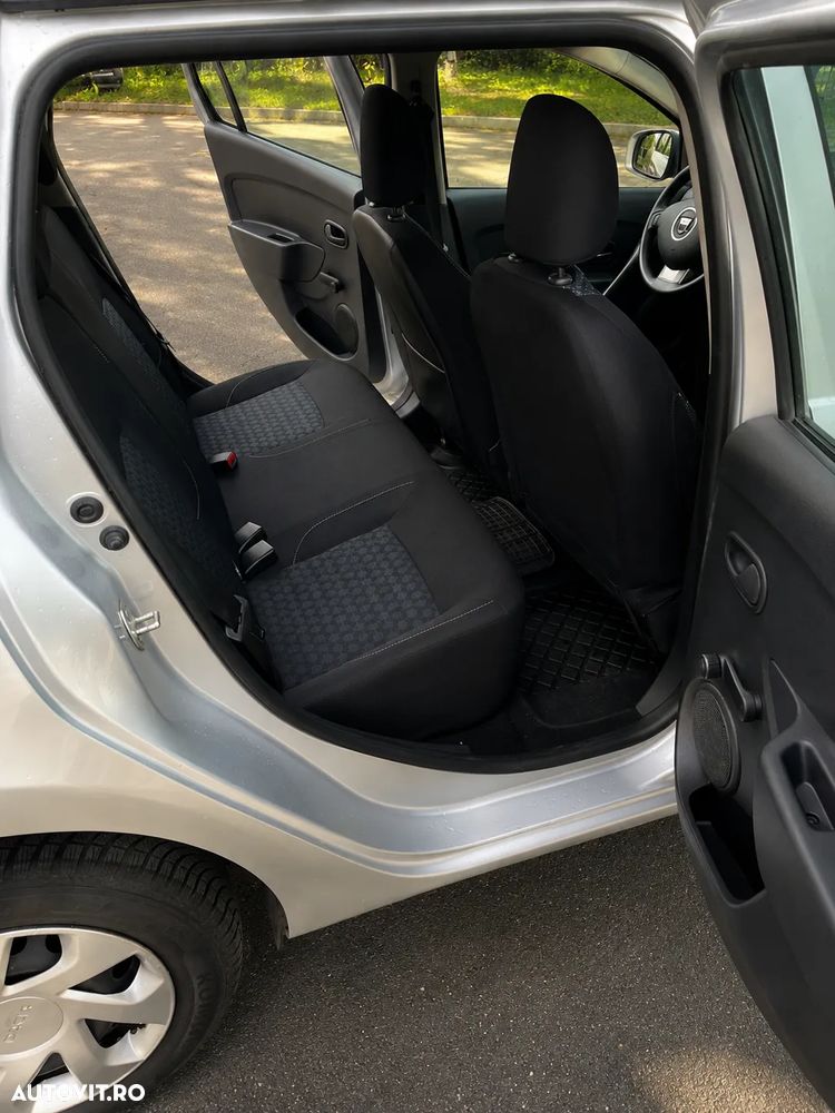Dacia Logan 0.9 TCe Laureate - 8