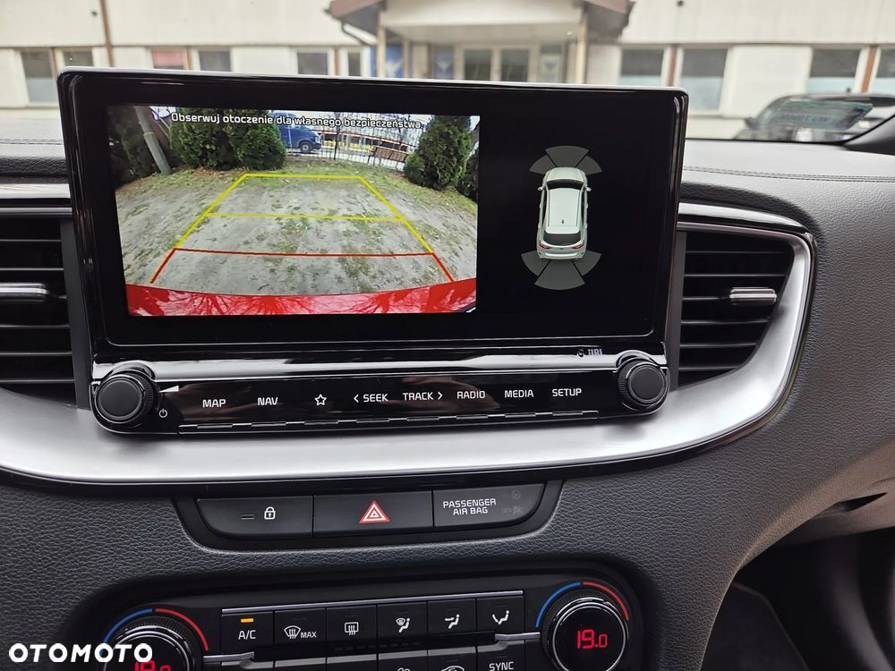 Kia Ceed 1.6 T-GDI GT DCT - 20