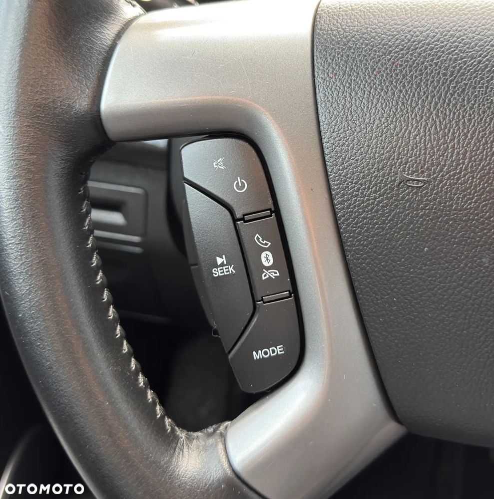 Chevrolet Captiva - 20