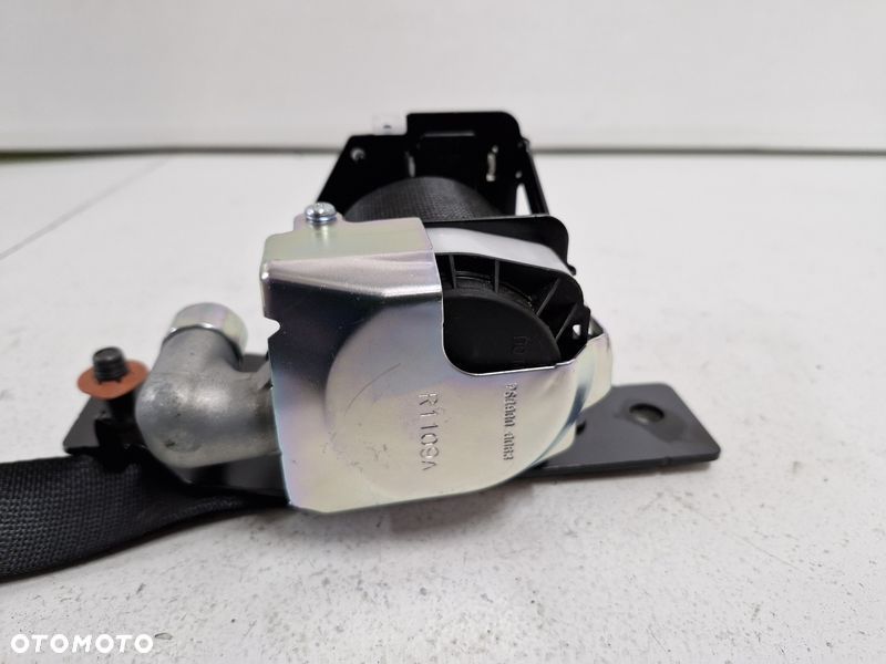 kia pro ceed proceed iii 3 pas bezpieczeństwa prawy tył 89820j7100 - 4