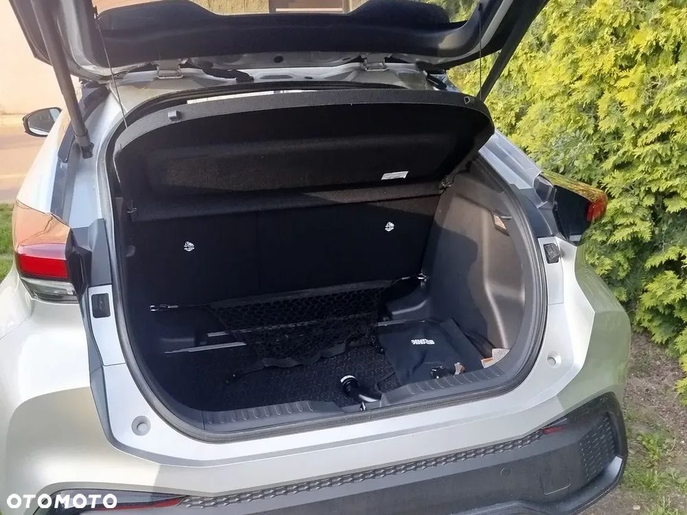 Toyota C-HR 1.8 Hybrid Executive - 6
