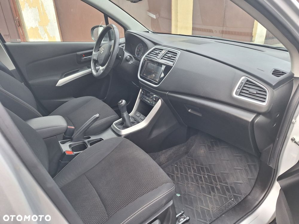 Suzuki SX4 S-Cross - 2