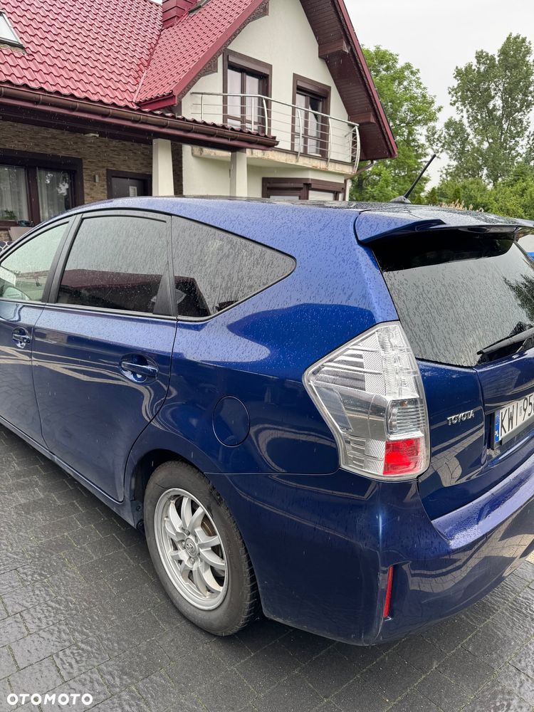 Toyota Prius+ - 4