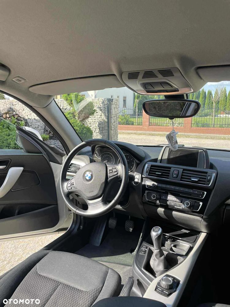 BMW Seria 1 118d - 13